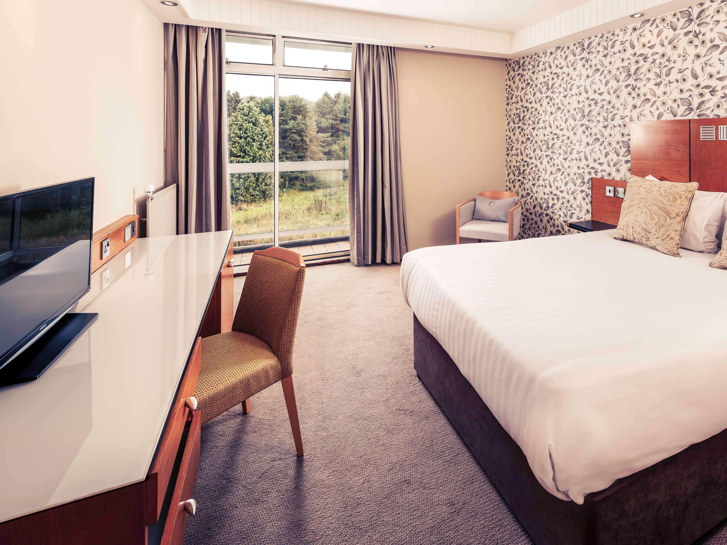 Mercure Leeds Parkway Hotel Eksteriør billede