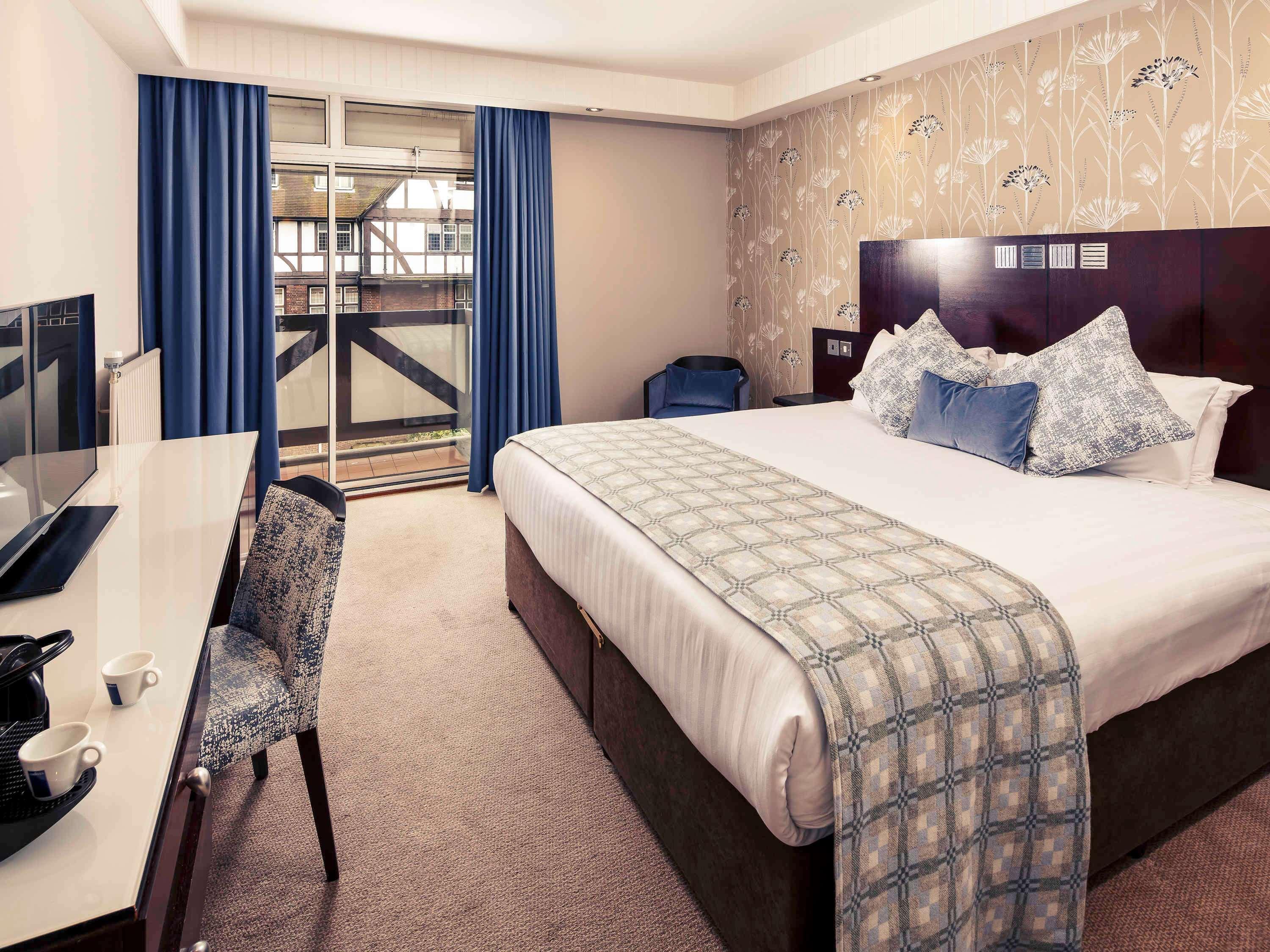 Mercure Leeds Parkway Hotel Eksteriør billede