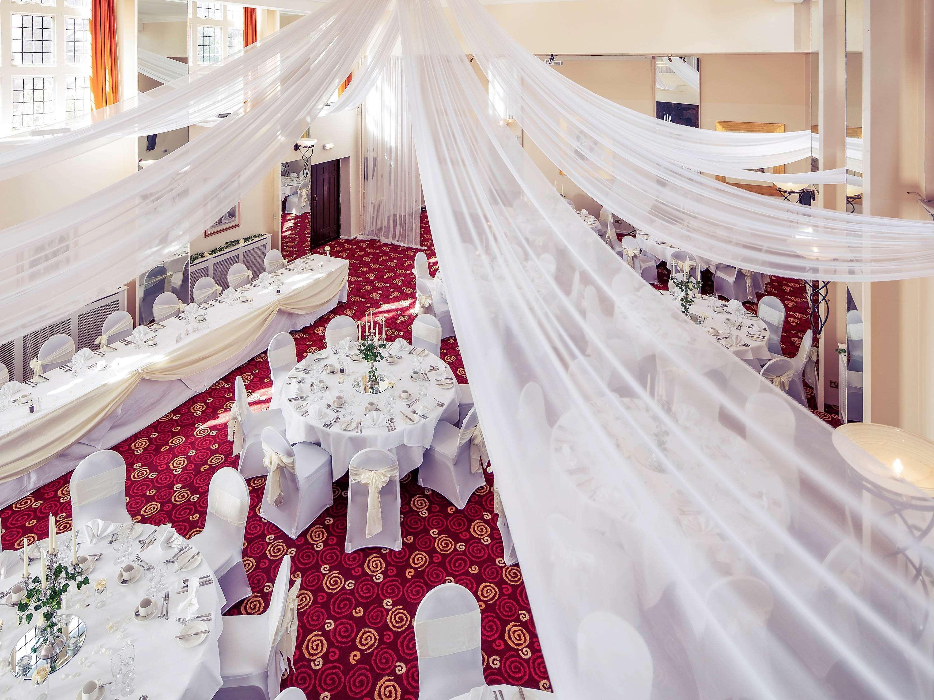 Mercure Leeds Parkway Hotel Eksteriør billede