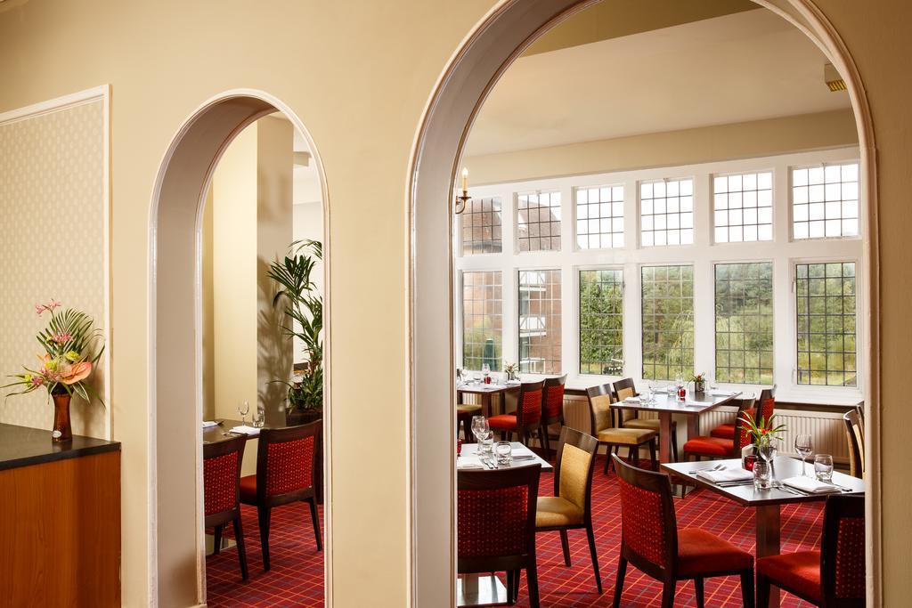 Mercure Leeds Parkway Hotel Eksteriør billede