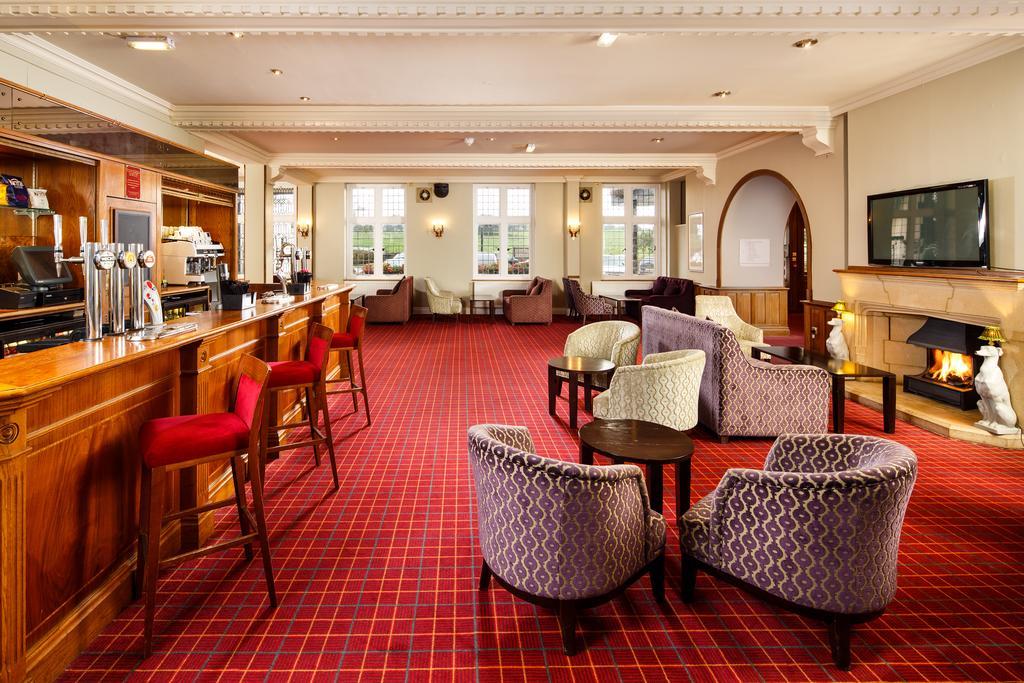 Mercure Leeds Parkway Hotel Eksteriør billede