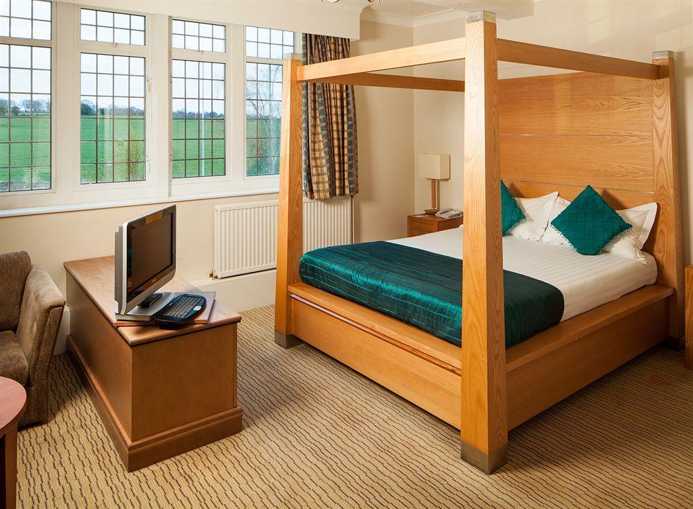 Mercure Leeds Parkway Hotel Eksteriør billede